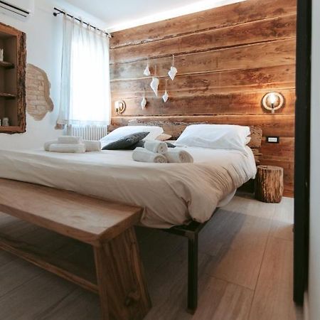 Laguna Suite B&B Кіоджа Екстер'єр фото
